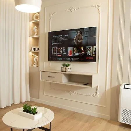 Comfort 27 * Durrës